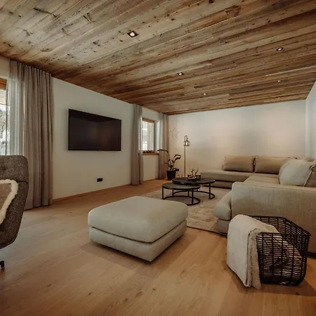 Glueckschalet In Apartment